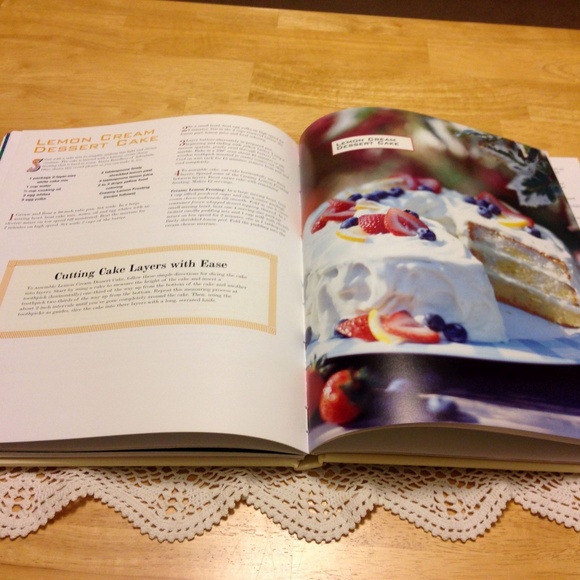 Heartland Baking Cookbook from the Midwest's Best Cooks - Picture 3 of 8